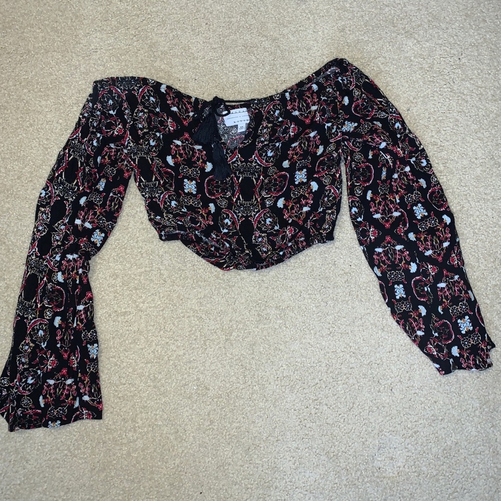 Kendall and Kylie top